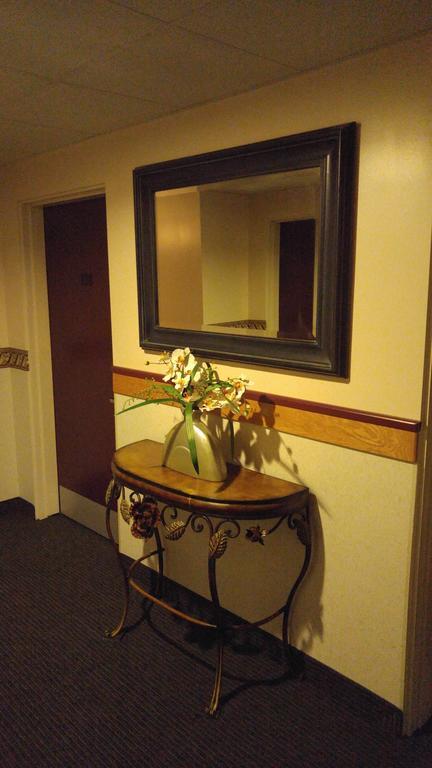Crossfield Country Inn エクステリア 写真