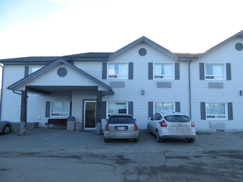 Crossfield Country Inn エクステリア 写真