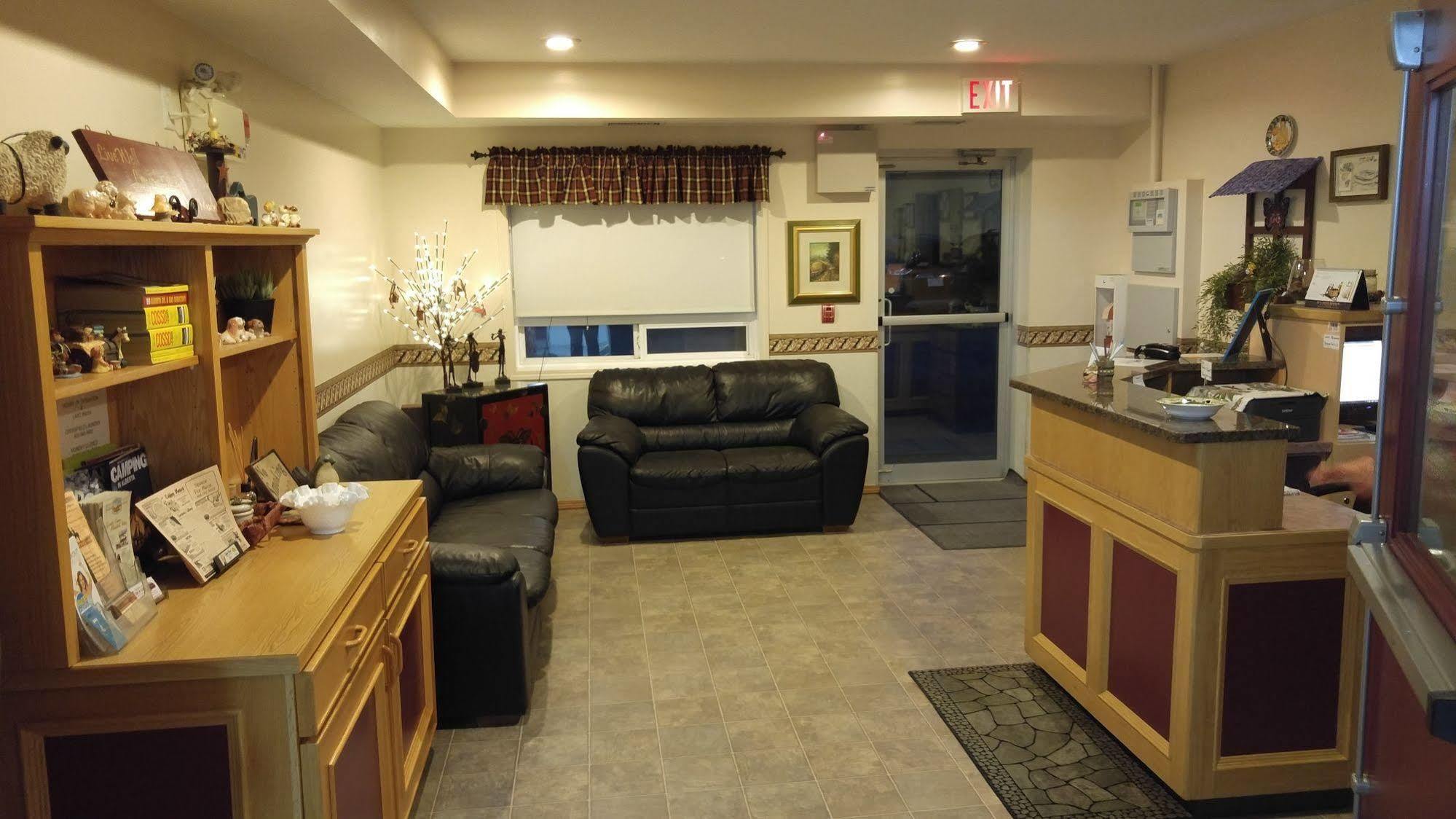 Crossfield Country Inn エクステリア 写真
